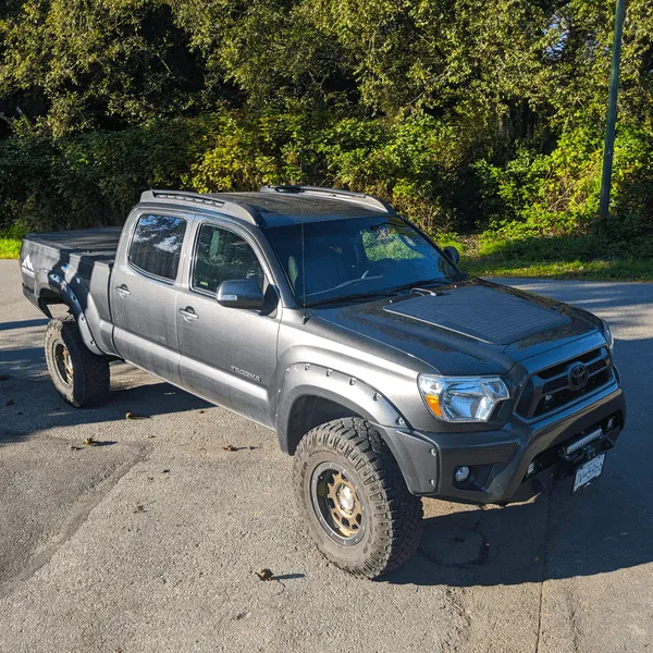 2005-2015 Toyota Tacoma VSS SYSTEM™ - 90 WATT Hood Solar Panel