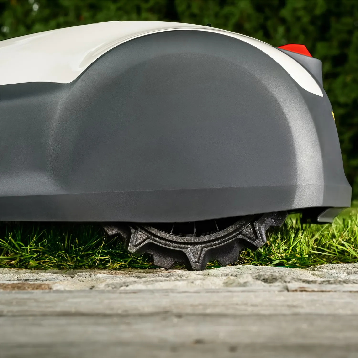 Honda Miimo 4000 Live Robotic Lawn Mower