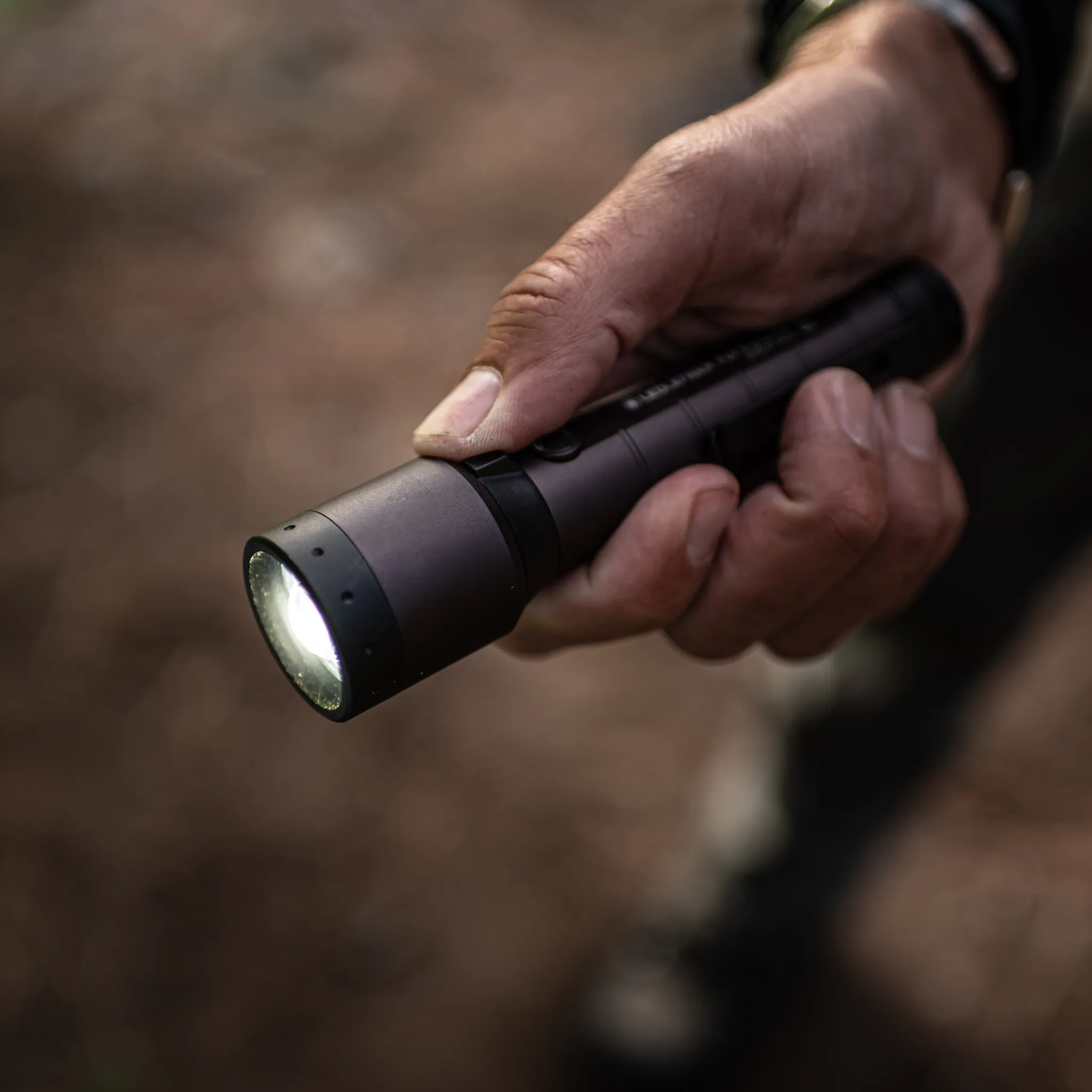 P7R Signature Rechargeable Torch